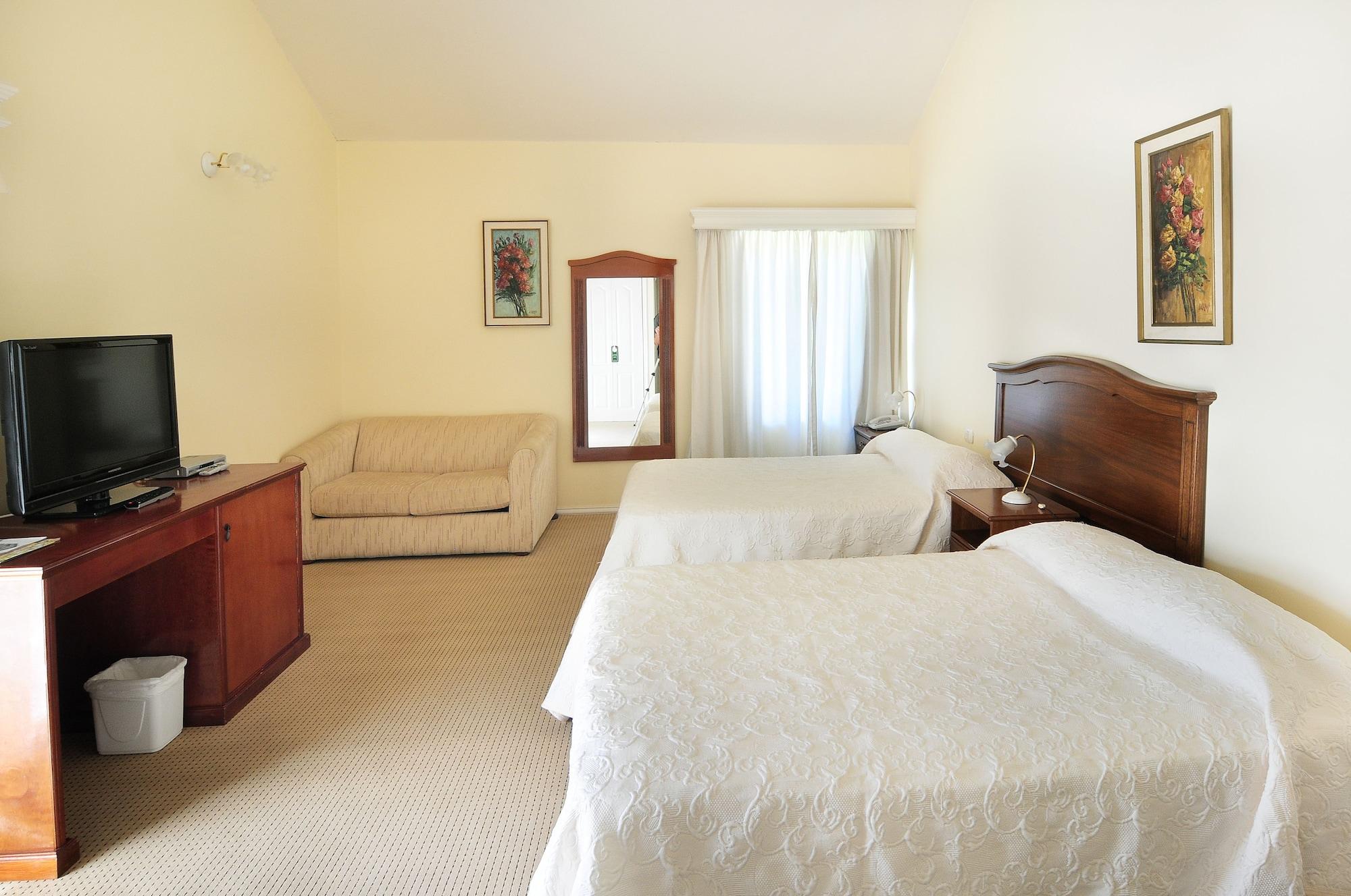 Parque Hotel Jean Clevers Punta del Este Exterior photo A typical guest room at the hotel