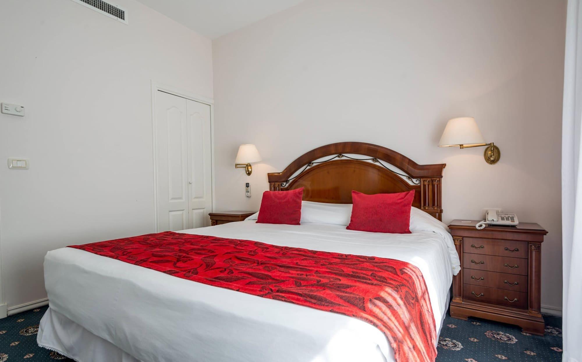 Parque Hotel Jean Clevers Punta del Este Exterior photo A guest room at the hotel
