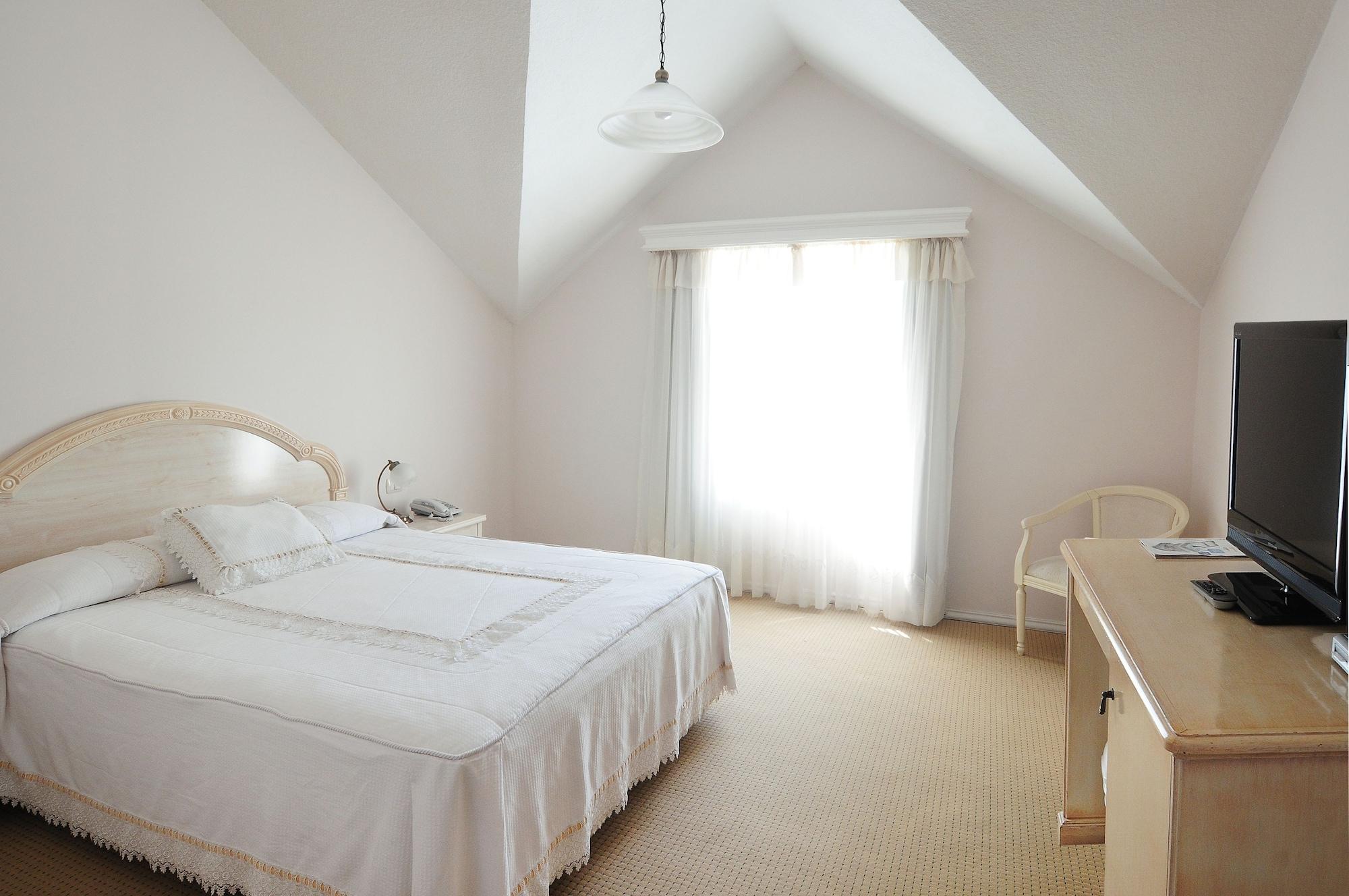 Parque Hotel Jean Clevers Punta del Este Exterior photo A bedroom