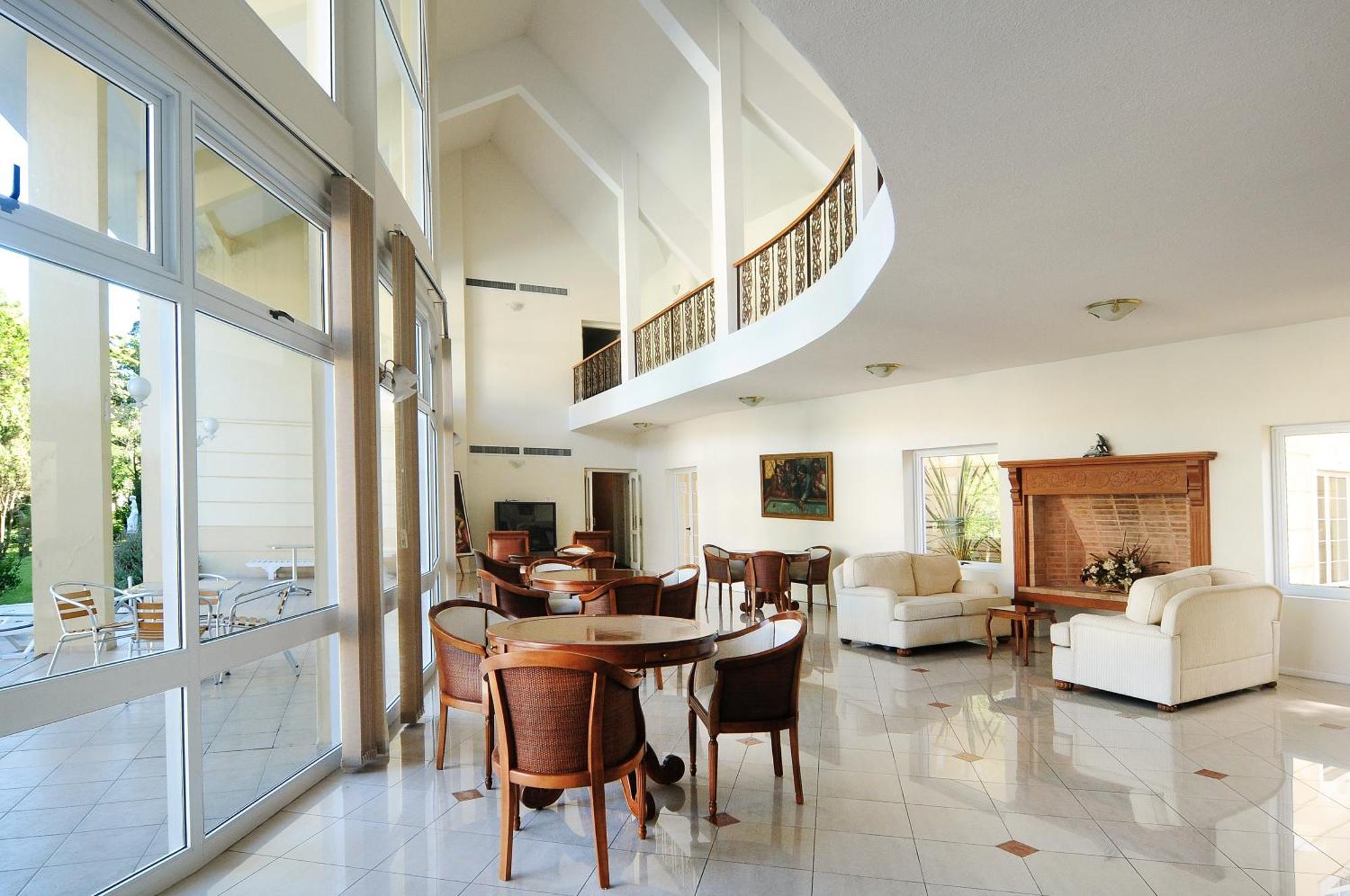 Parque Hotel Jean Clevers Punta del Este Exterior photo Interior of the residence