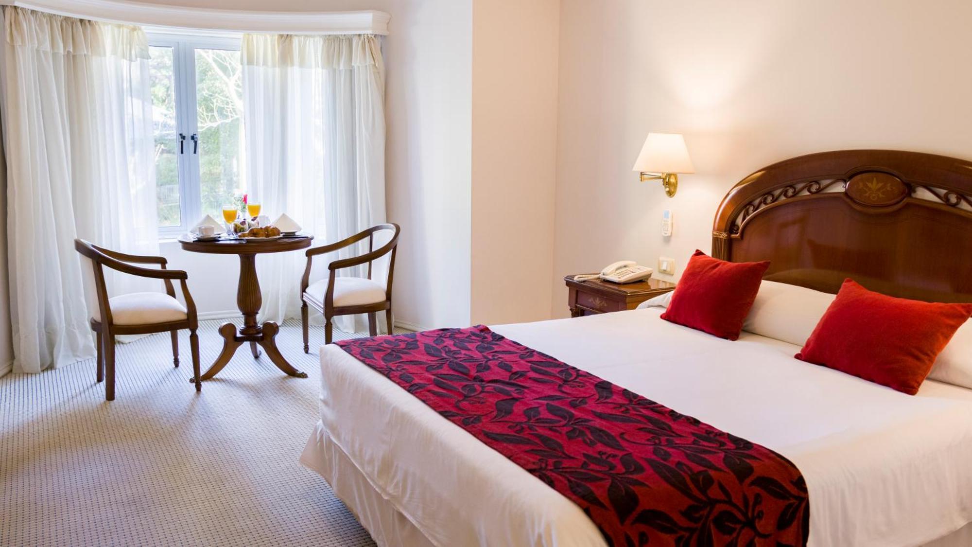 Parque Hotel Jean Clevers Punta del Este Exterior photo A room at the hotel
