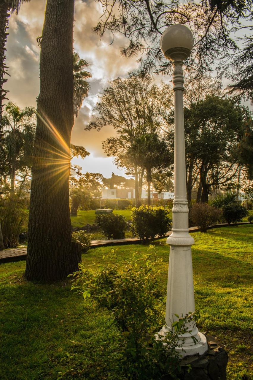 Parque Hotel Jean Clevers Punta del Este Exterior photo The gardens of the White House